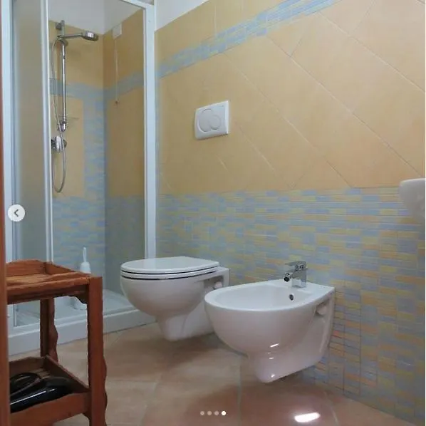 Hotel Punteri Loculi 0*,  Italia
